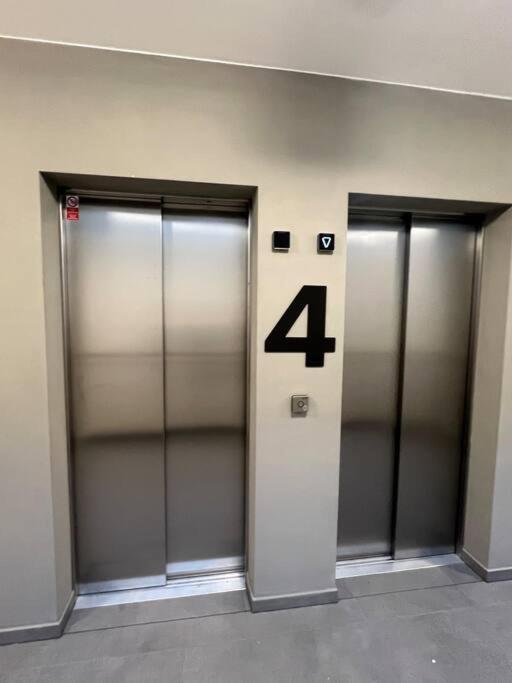 Nika Apartments Prague 5 外观 照片